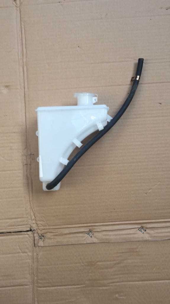 Geely Echo-Ck su deposu
